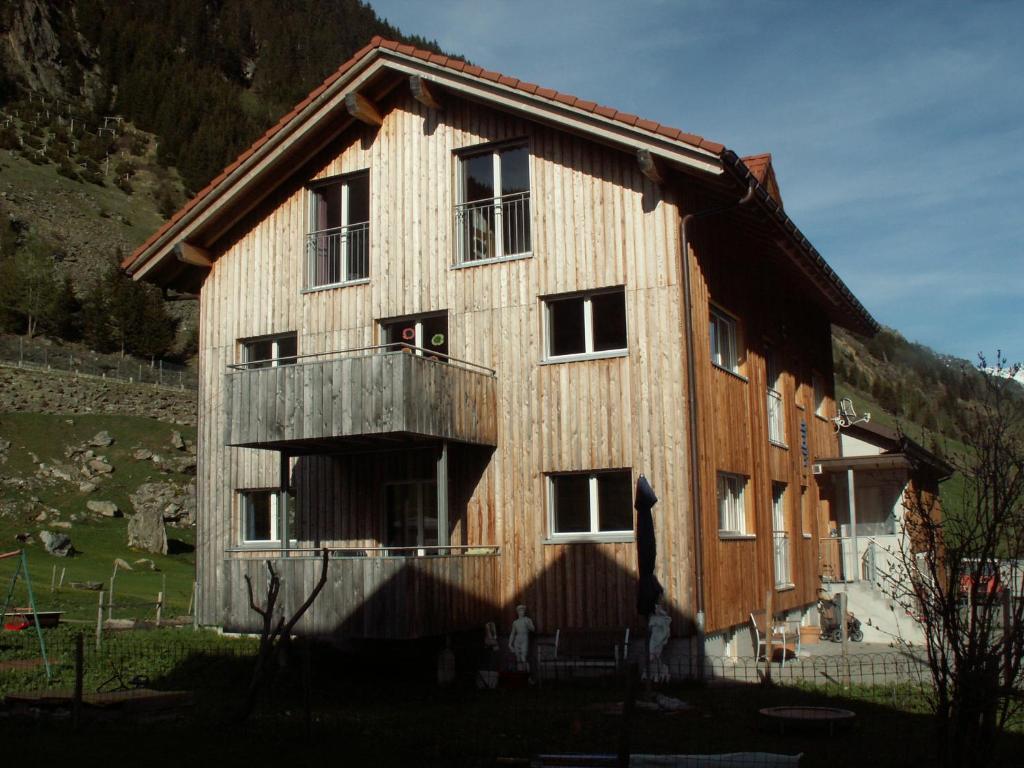 Ferienwohnung Gaestehaus Fuerlauwi Meien Exterior photo